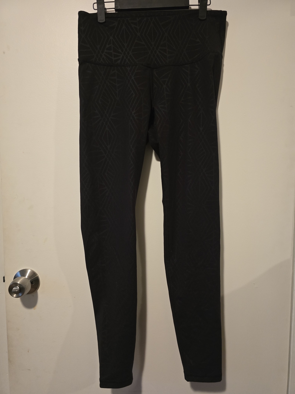 Old Navy Active Geometric Pattern Leggings